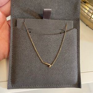 Kendra Scott J Initial Necklace 18k